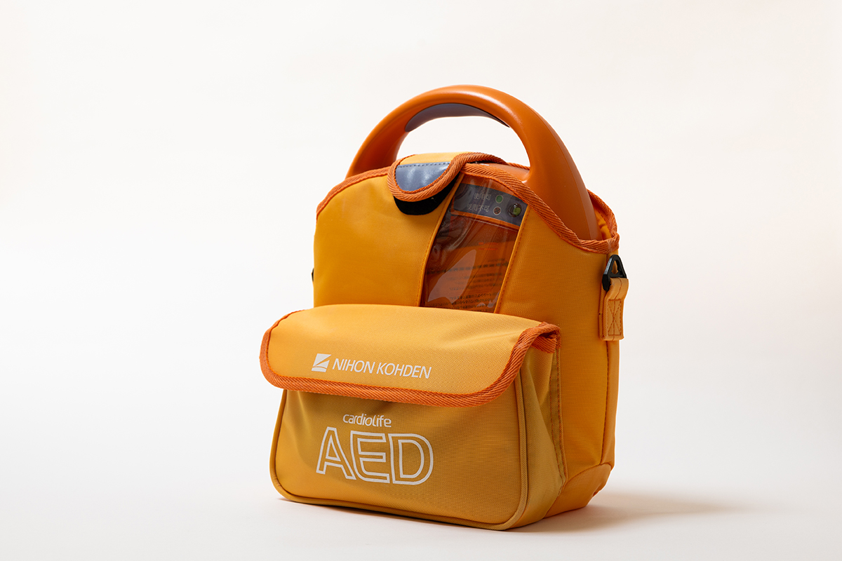 AED（自動体外式除細動器）